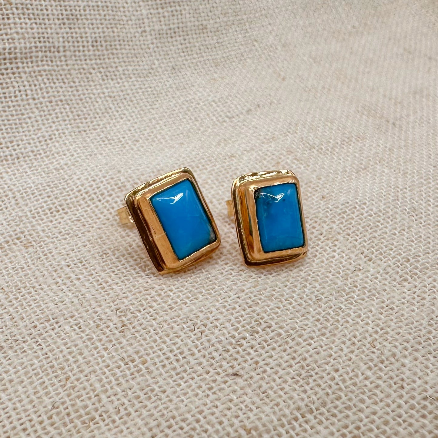 KINGMAN TURQUOISE STUD EARRINGS