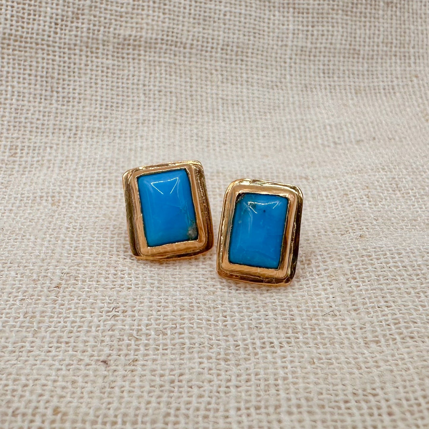 KINGMAN TURQUOISE STUD EARRINGS