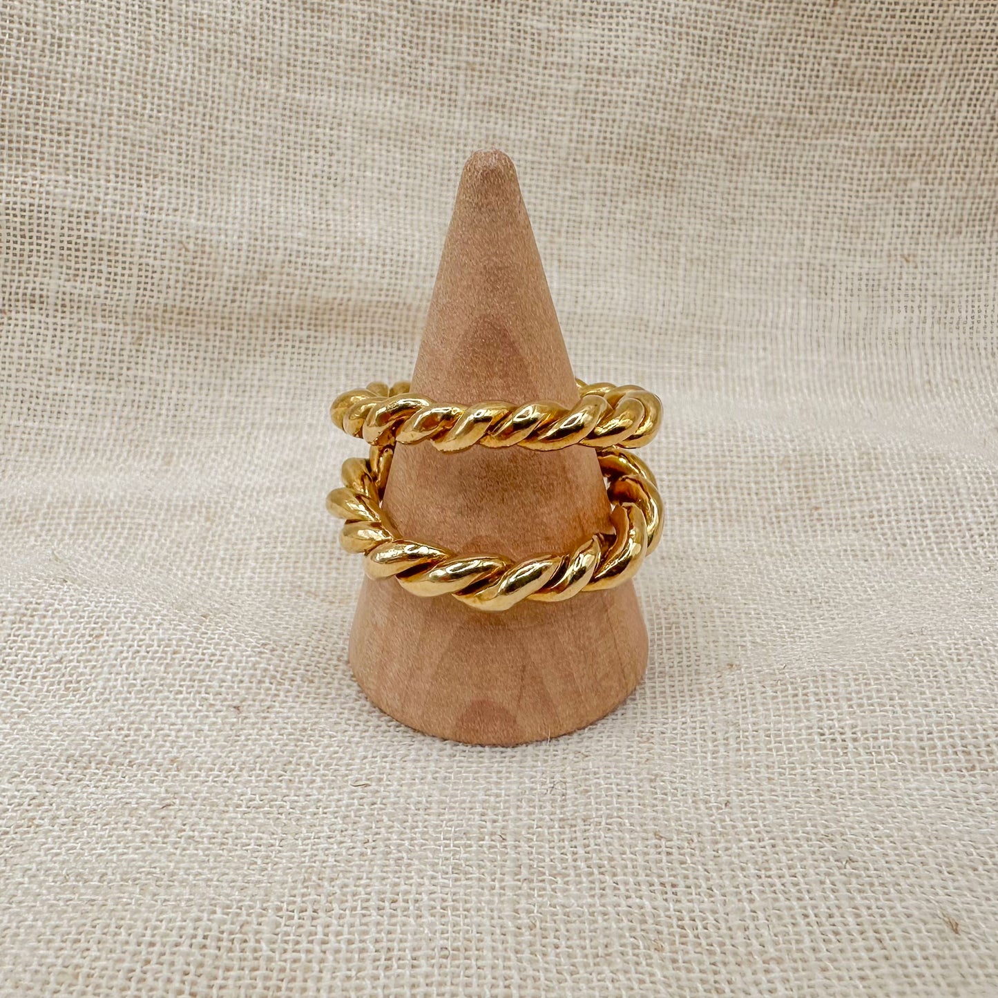 DOUBLE TWIST RING