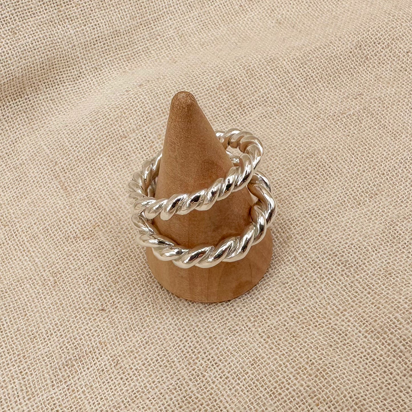 DOUBLE TWIST RING