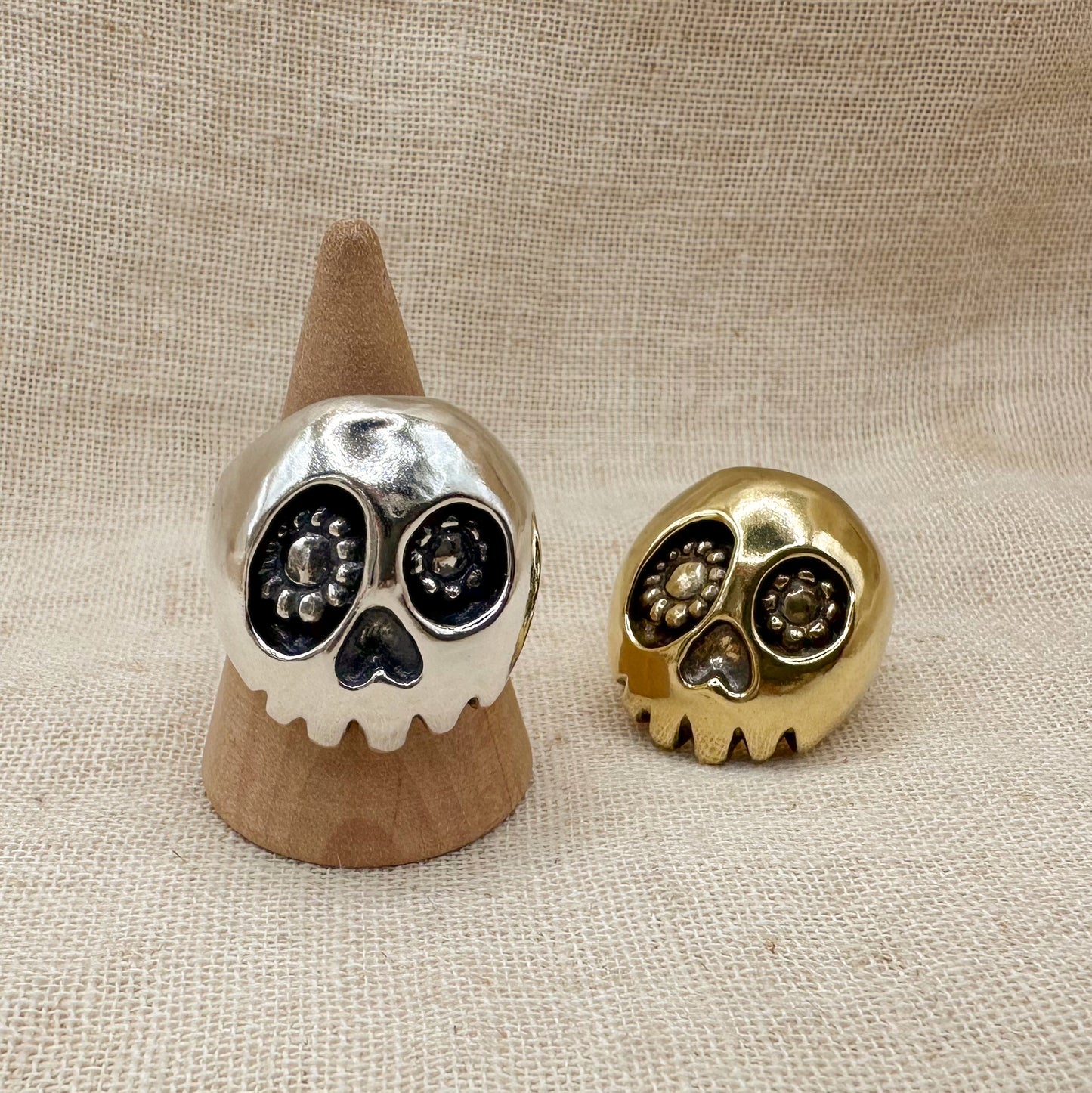 FLOWER SKULL RING