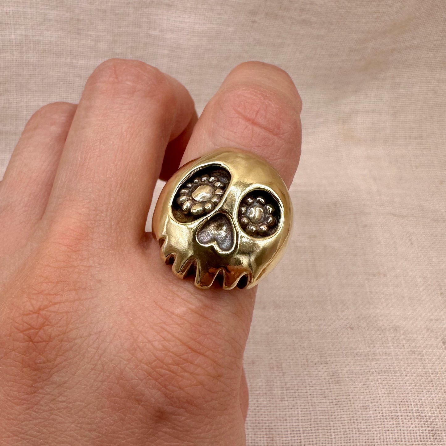 FLOWER SKULL RING