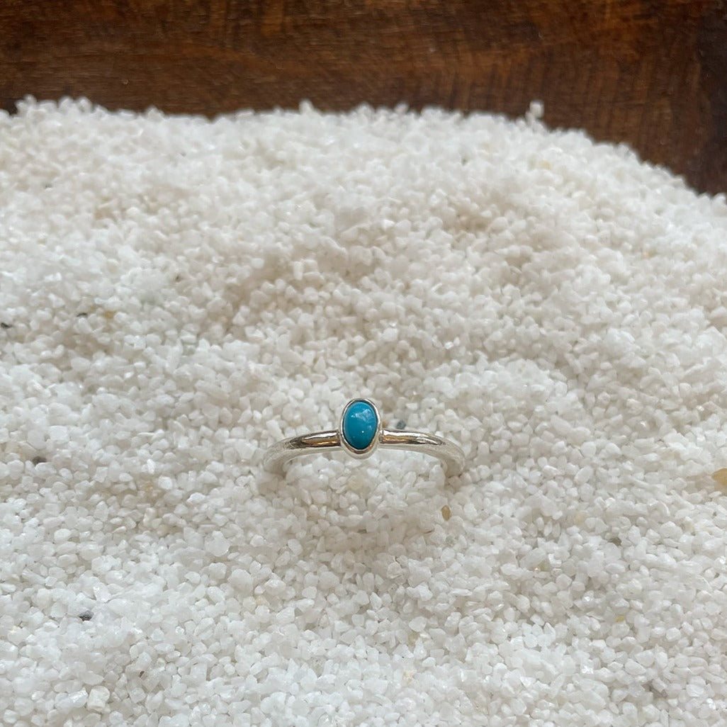 ADJUSTABLE GEM STONE STACKING RING