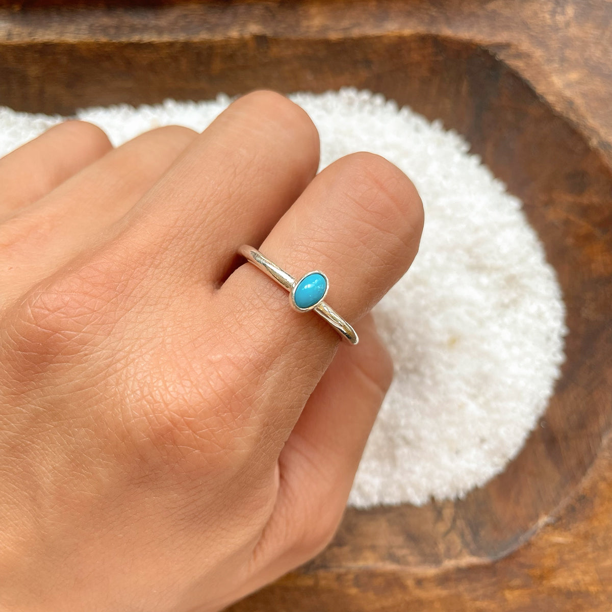 ADJUSTABLE GEM STONE STACKING RING