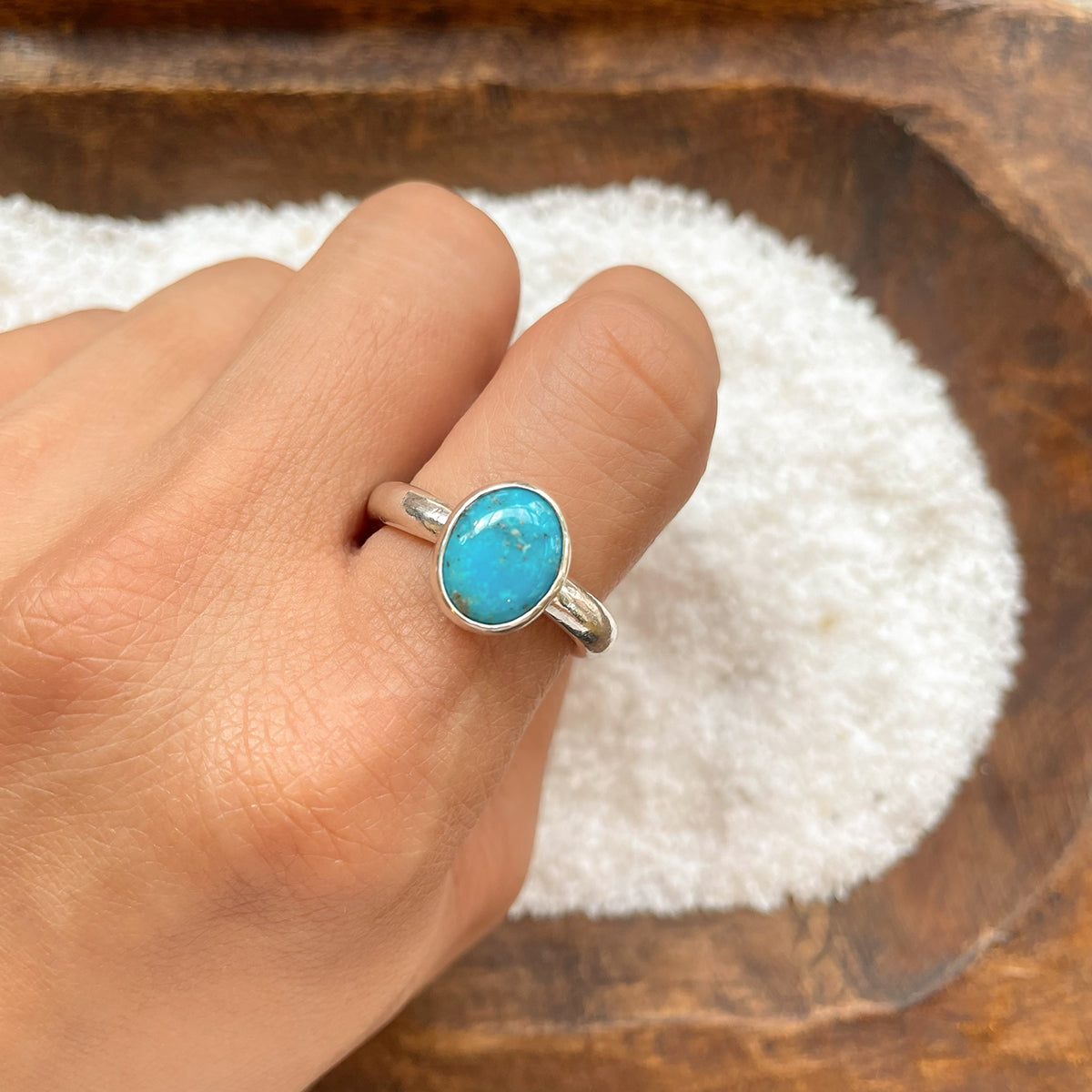 ADJUSTABLE GEM STONE STACKING RING