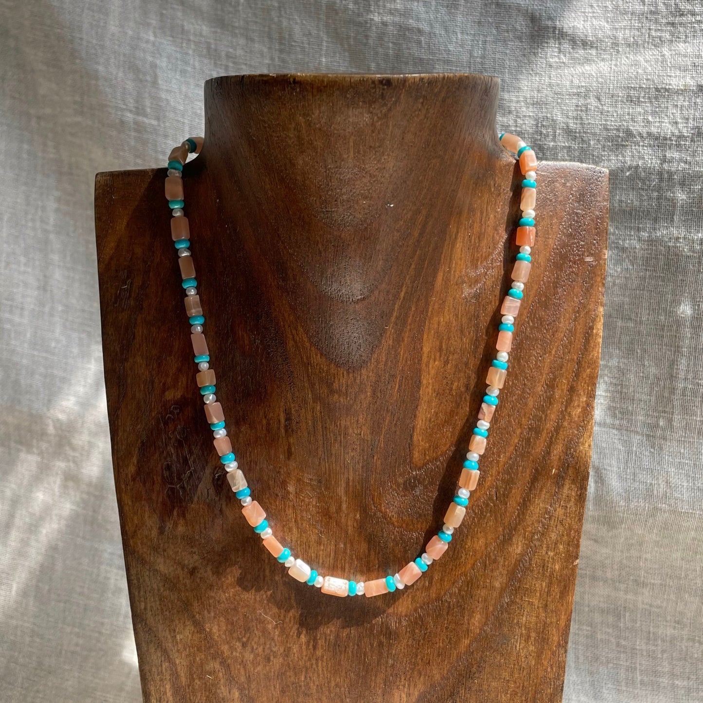 GEMSTONE BEADS NECKLACE