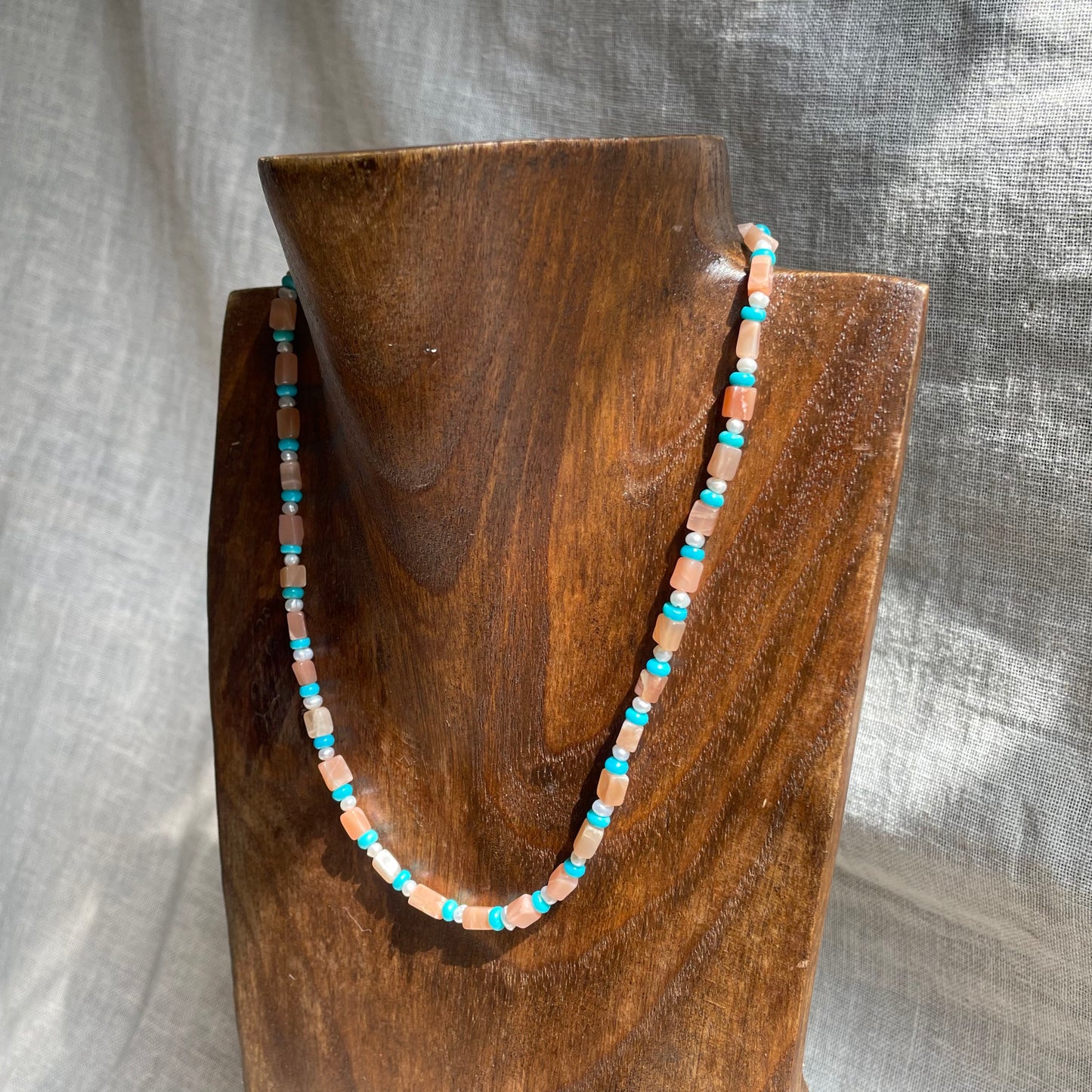 GEMSTONE BEADS NECKLACE