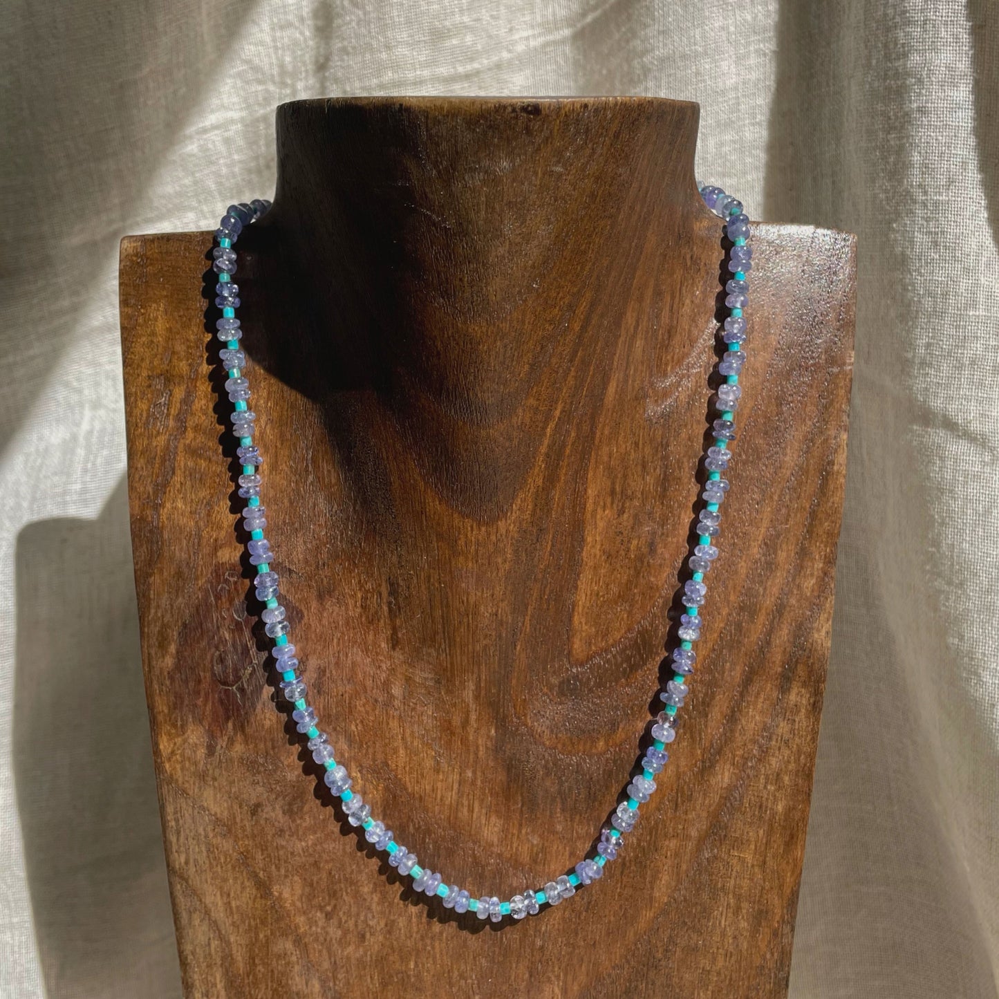GEMSTONE BEADS NECKLACE
