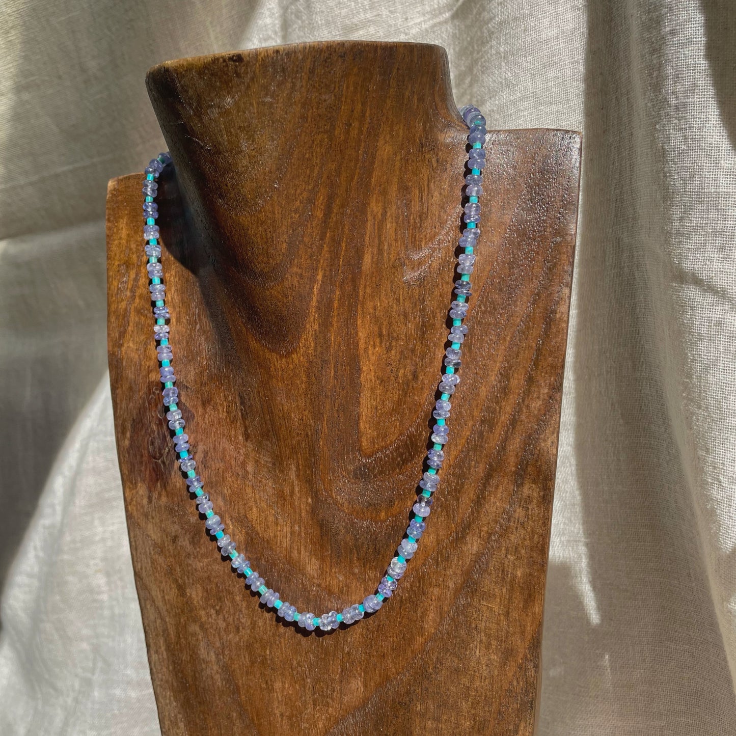GEMSTONE BEADS NECKLACE