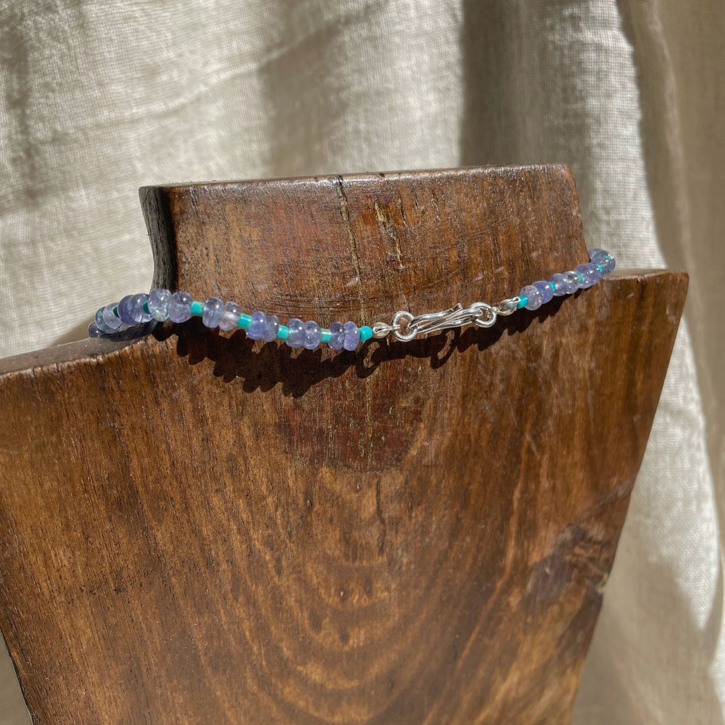 GEMSTONE BEADS NECKLACE