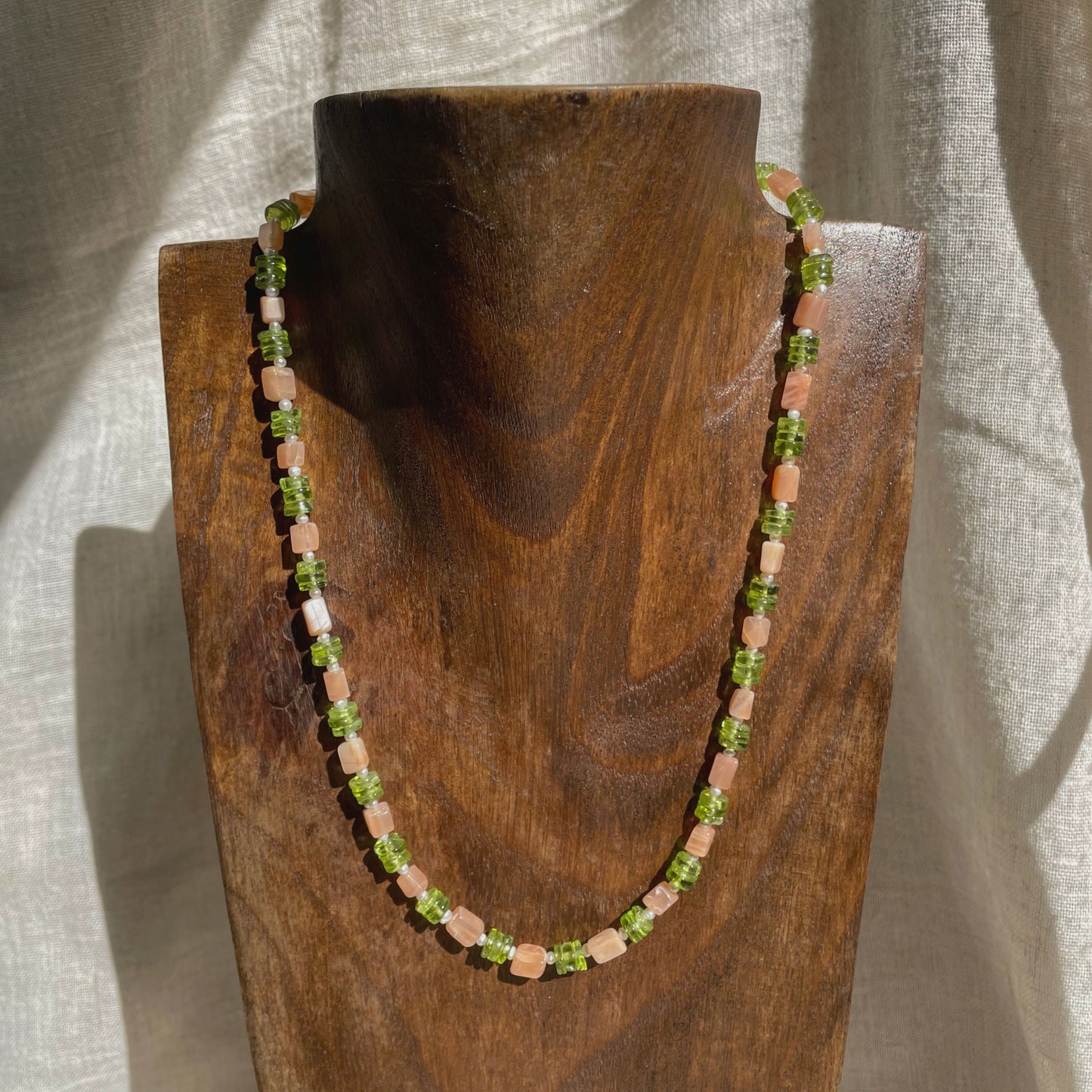 GEMSTONE BEADS NECKLACE
