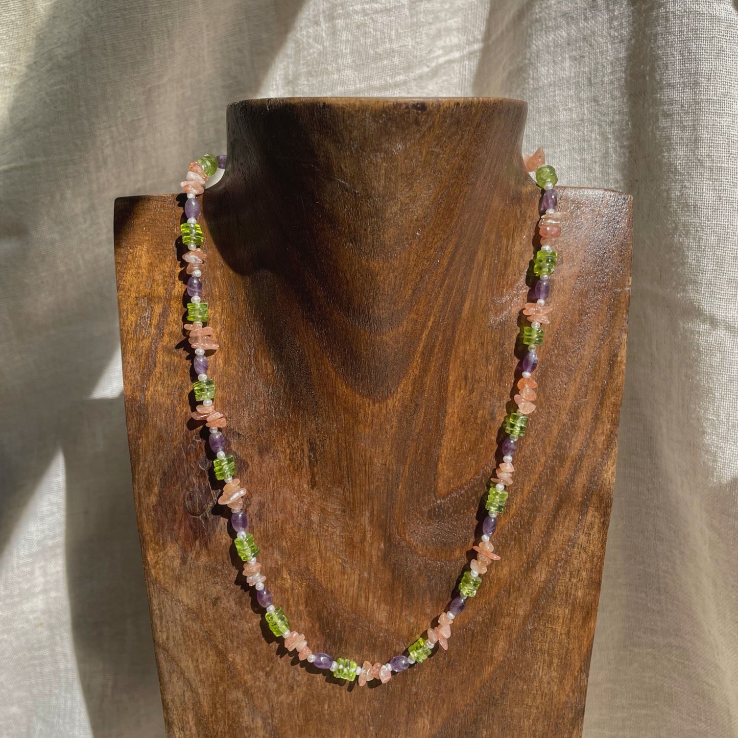 GEMSTONE BEADS NECKLACE
