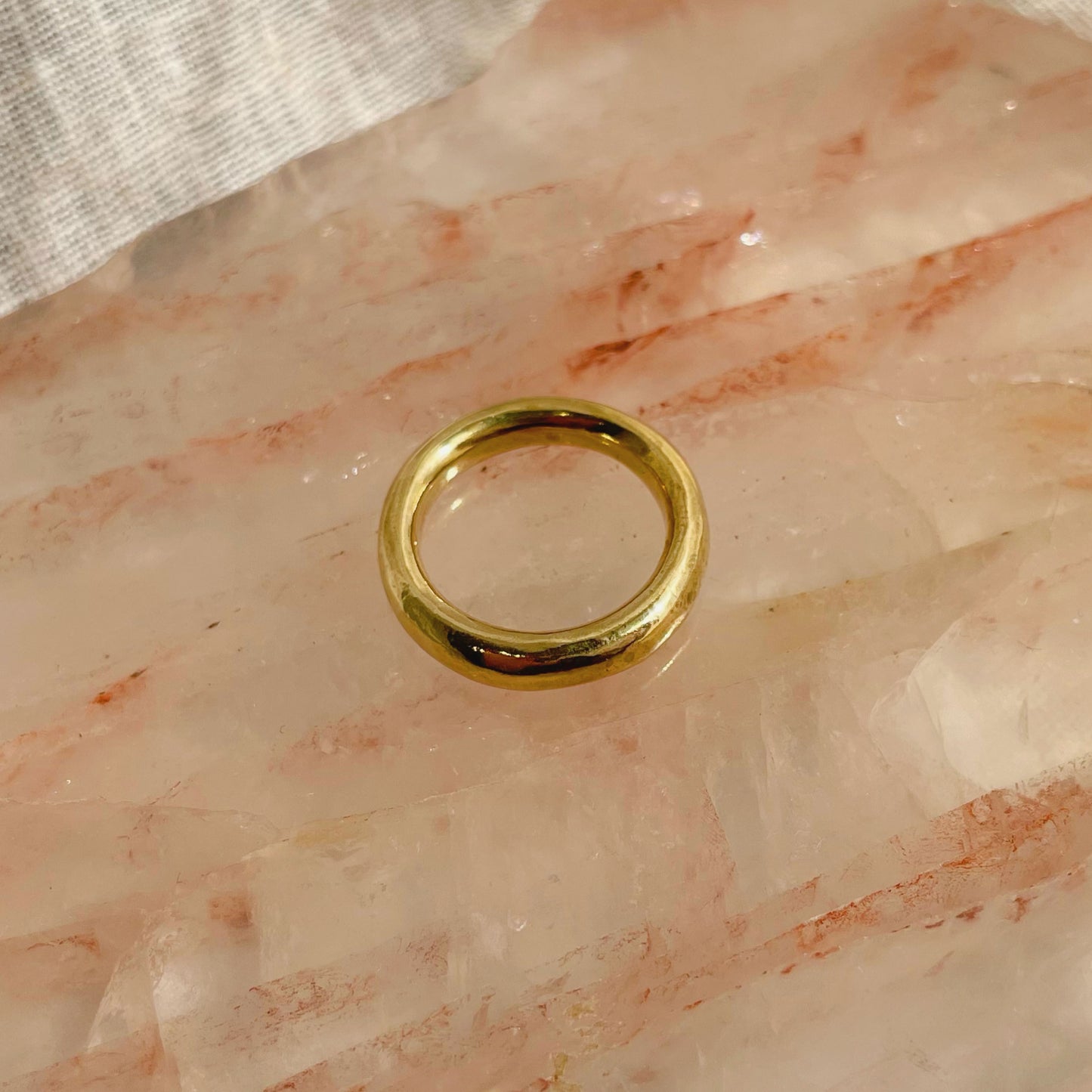 SIMPLE STACKABLE RING