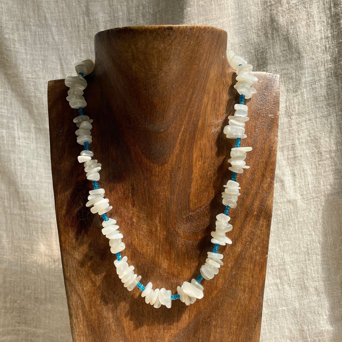 GEMSTONE BEADS NECKLACE