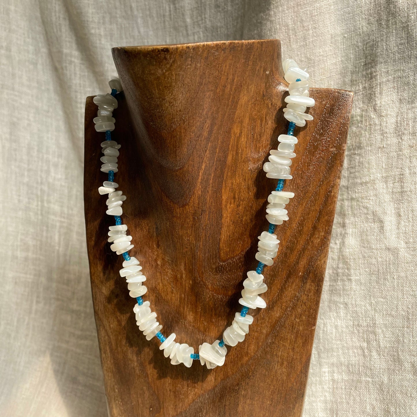 GEMSTONE BEADS NECKLACE