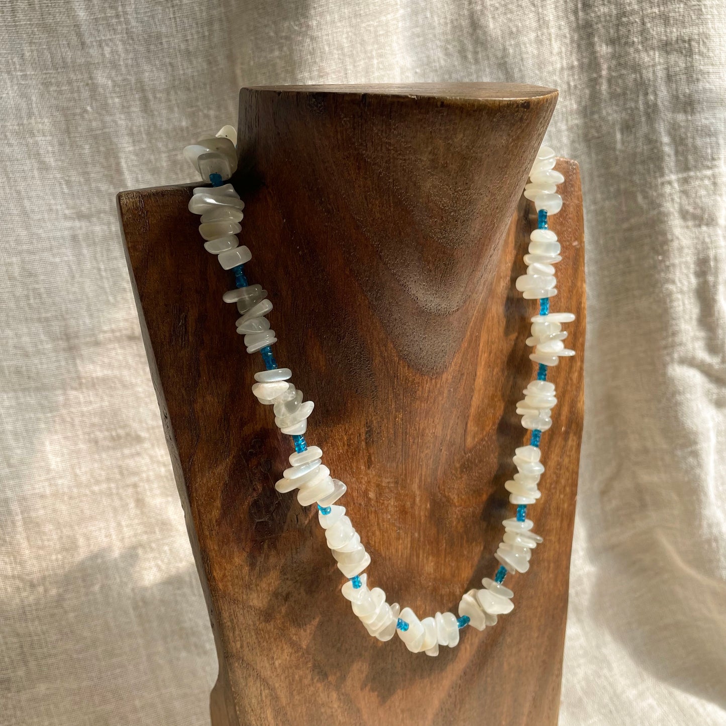 GEMSTONE BEADS NECKLACE