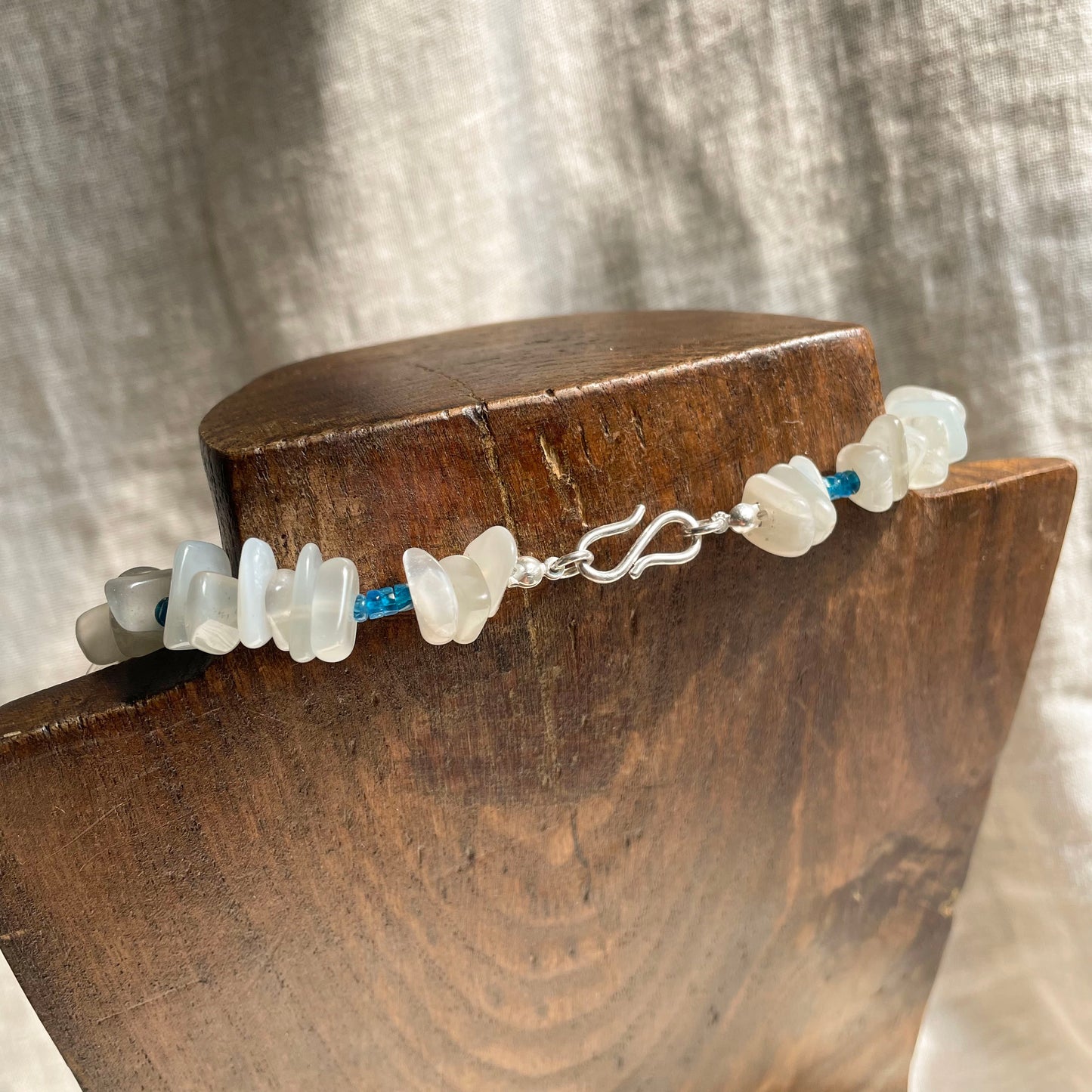 GEMSTONE BEADS NECKLACE