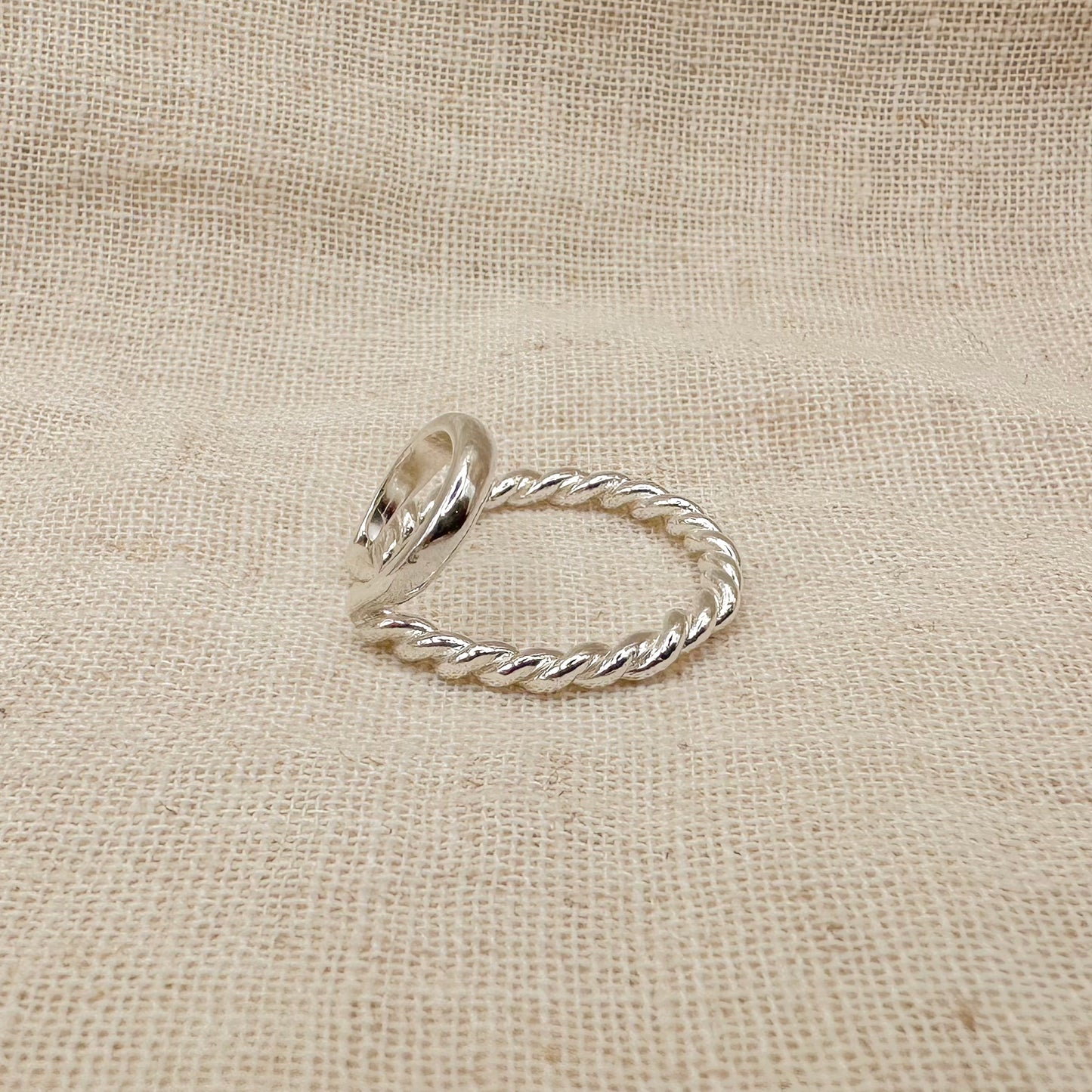 TWIST DOUBLE EAR CUFF
