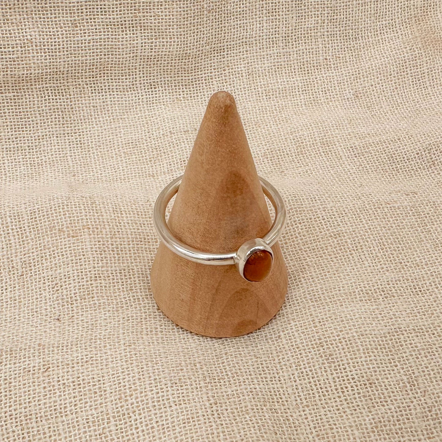 STERLING SILVER ORANGE MOONSTONE STACKING RING