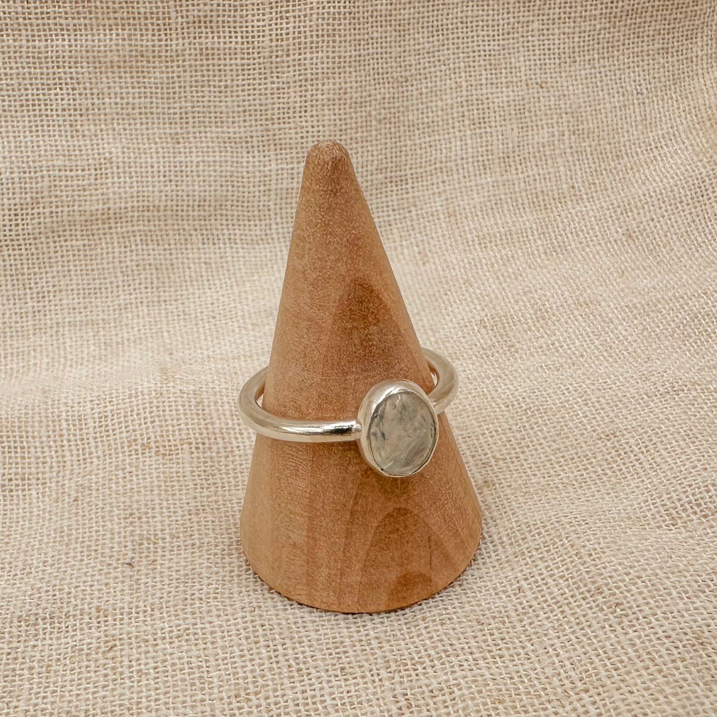 STERLING SILVER MOONSTONE STACKING RING