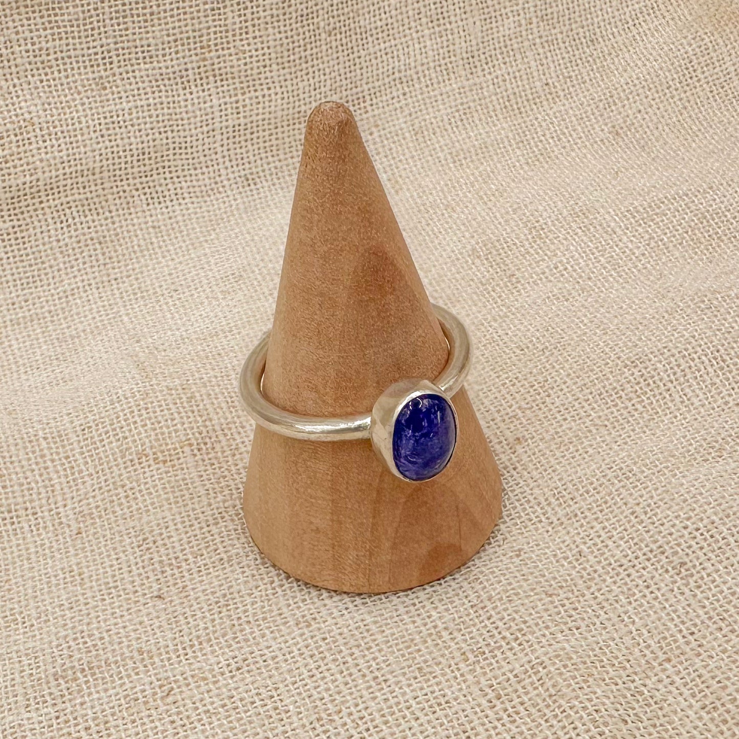 STERLING SILVER TANZANITE STACKING RING