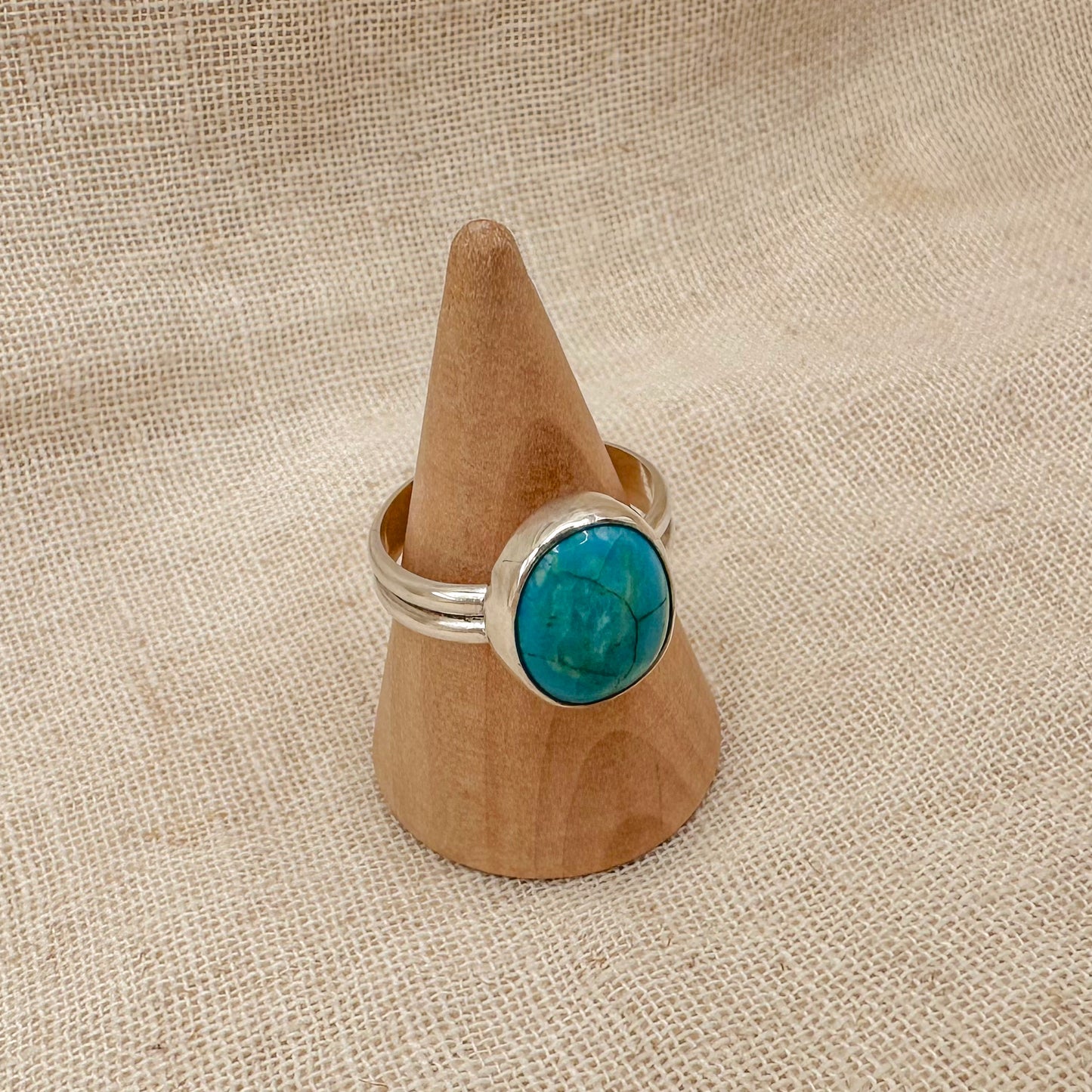 STERLING SILVER KINGMAN TURQUOISE RING