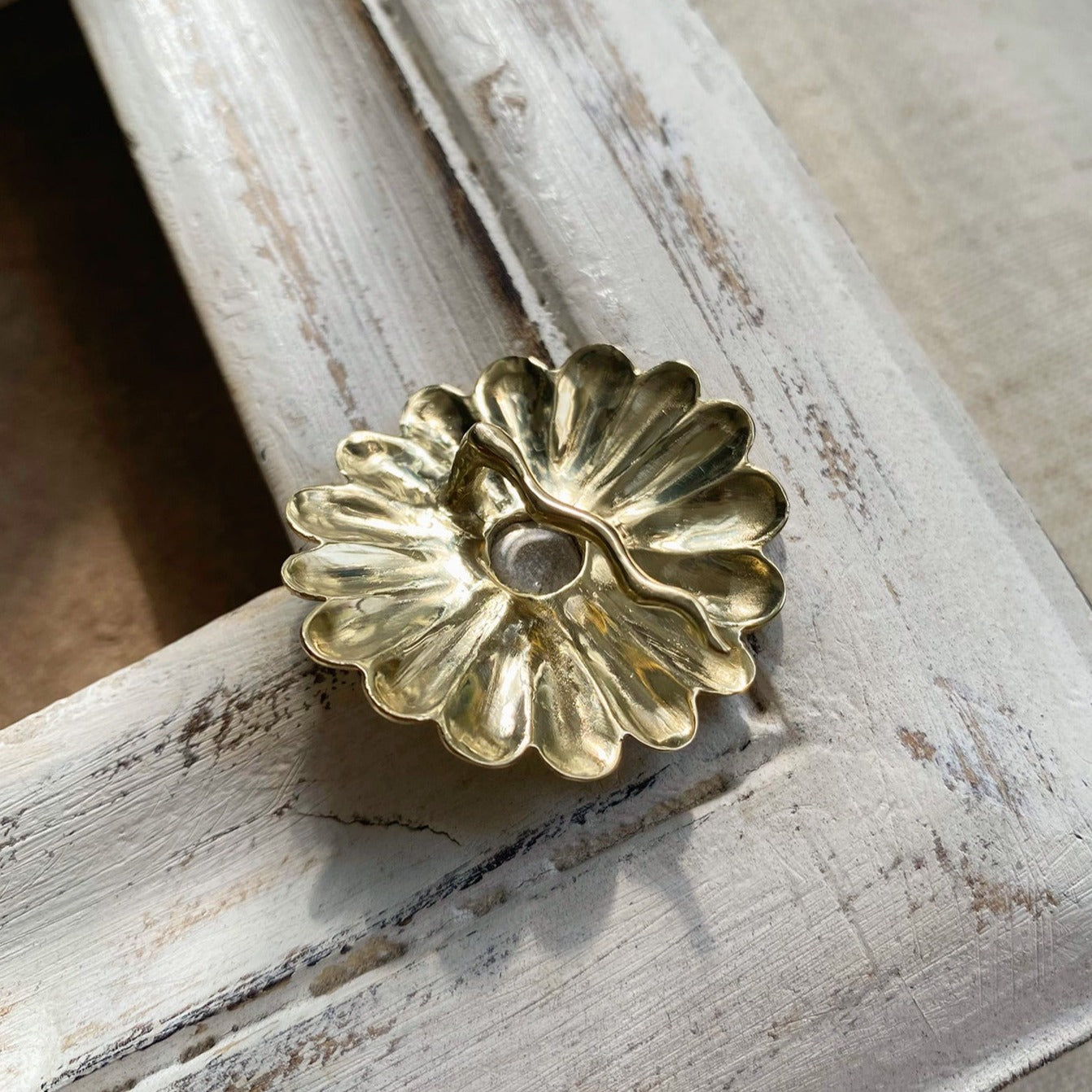 FLOWER HAIR CUFF