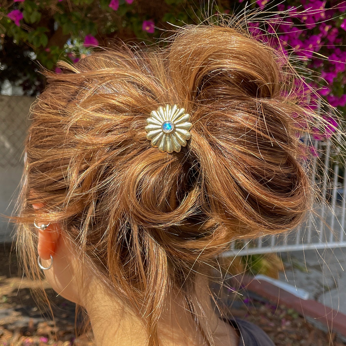 FLOWER HAIR CUFF
