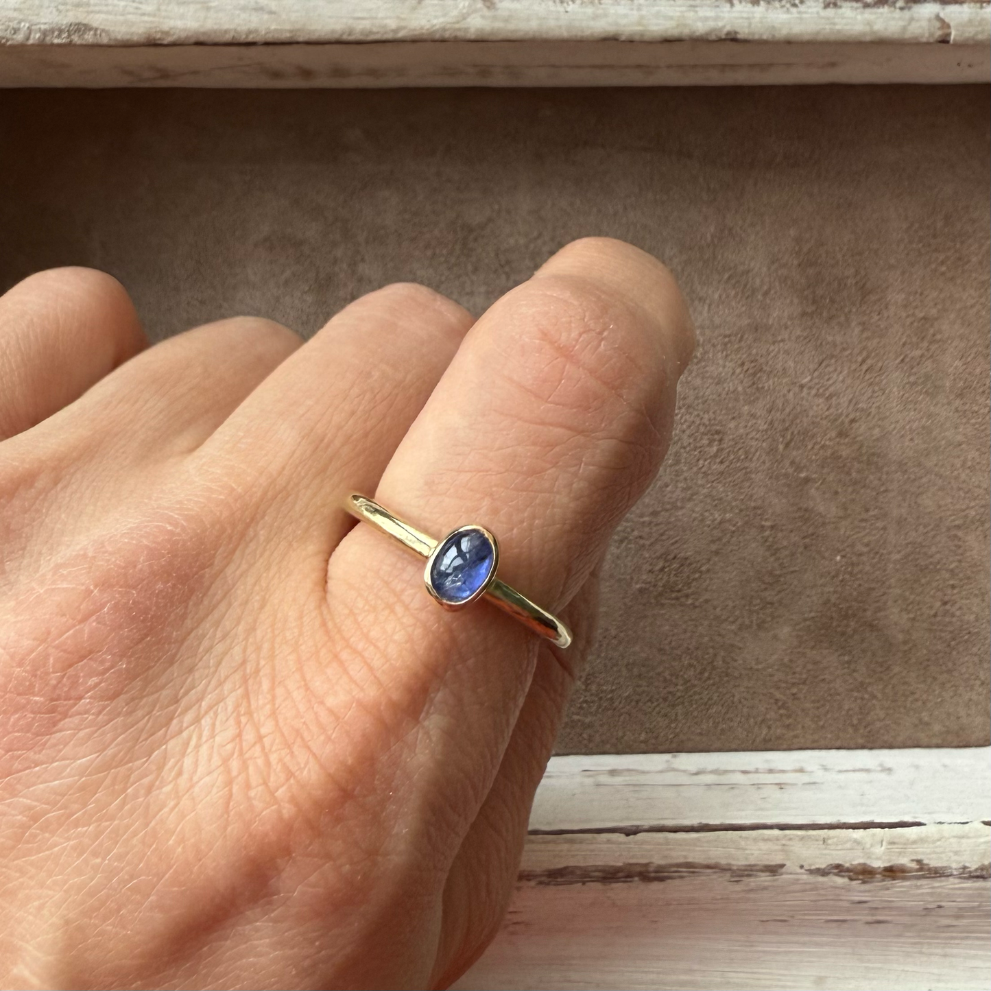 ADJUSTABLE GEM STONE STACKING RING