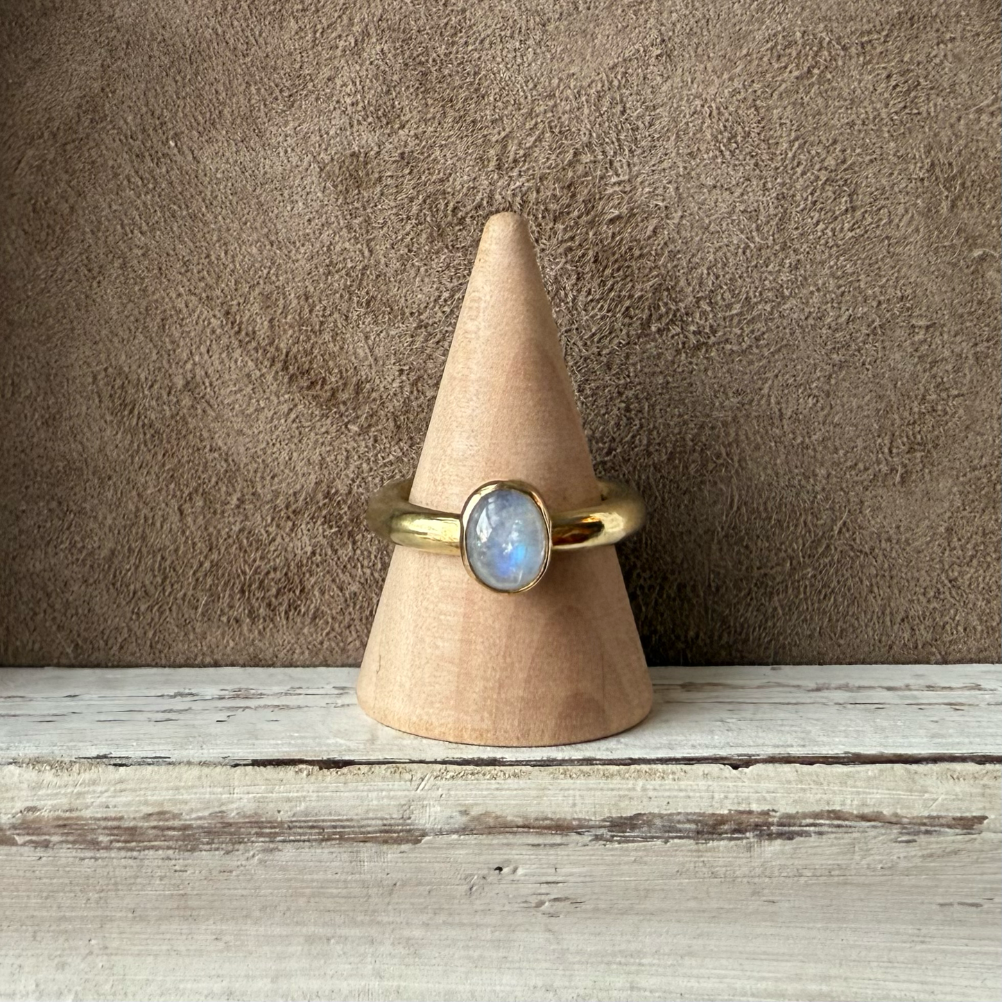 ADJUSTABLE GEM STONE STACKING RING