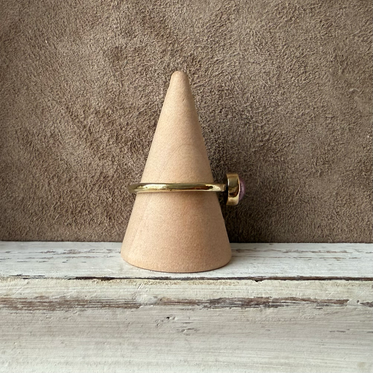 ADJUSTABLE GEM STONE STACKING RING