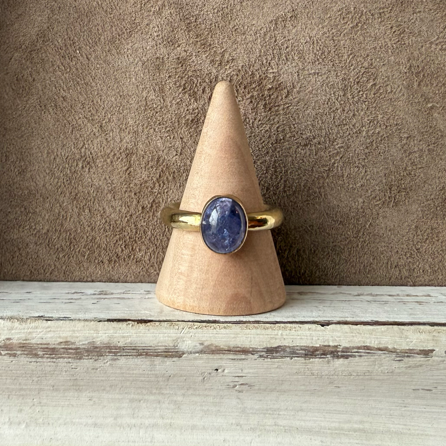ADJUSTABLE GEM STONE STACKING RING