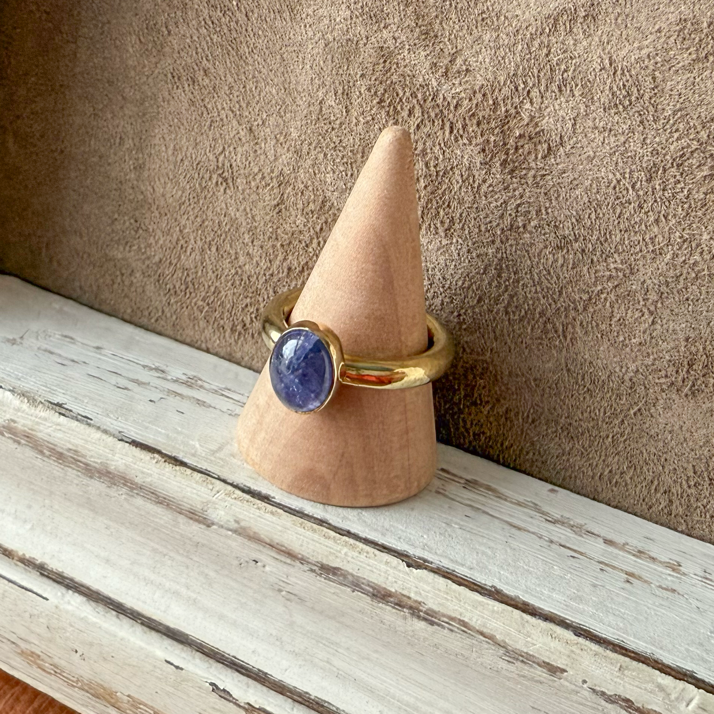 ADJUSTABLE GEM STONE STACKING RING