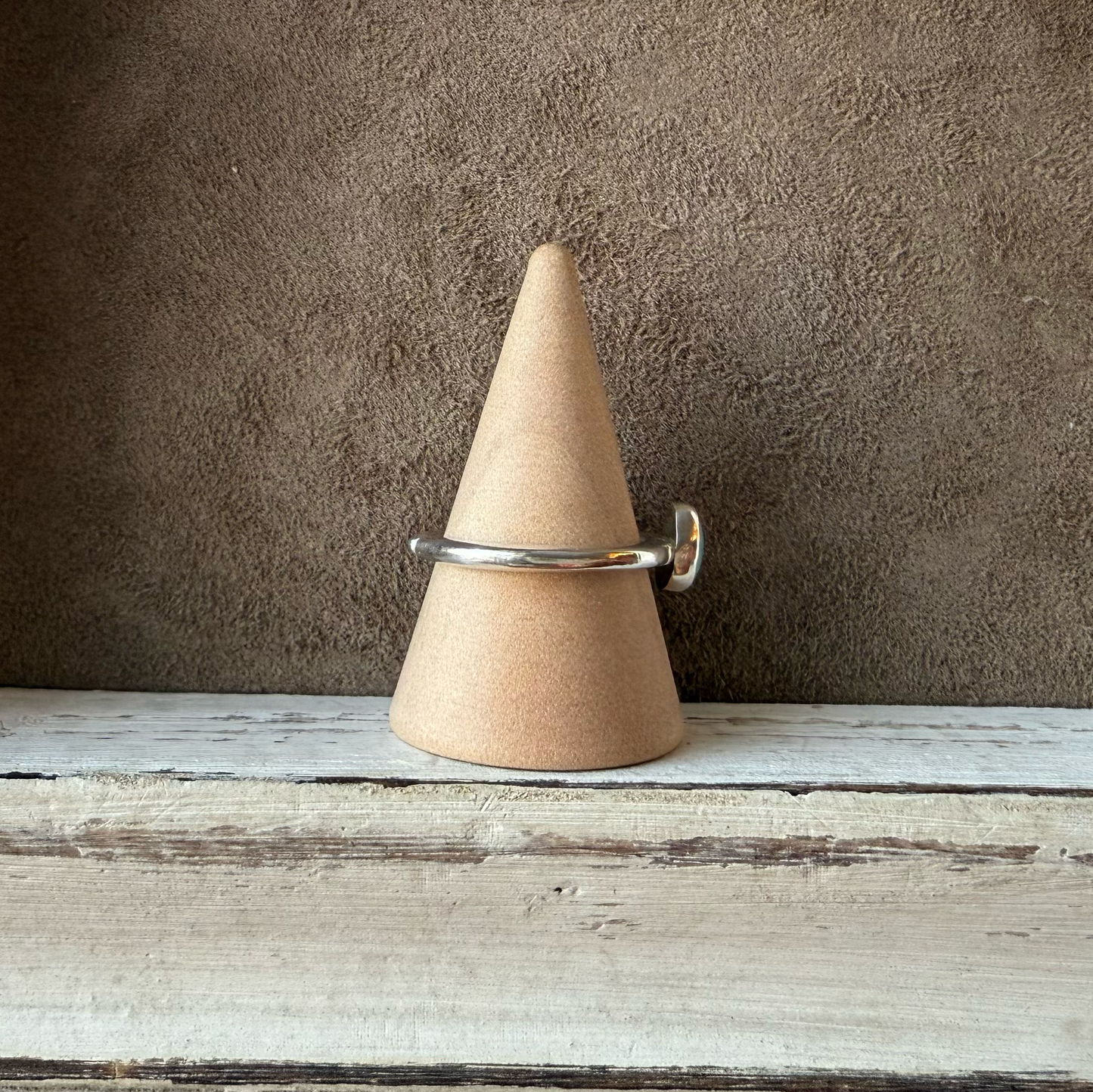 ADJUSTABLE GEM STONE STACKING RING