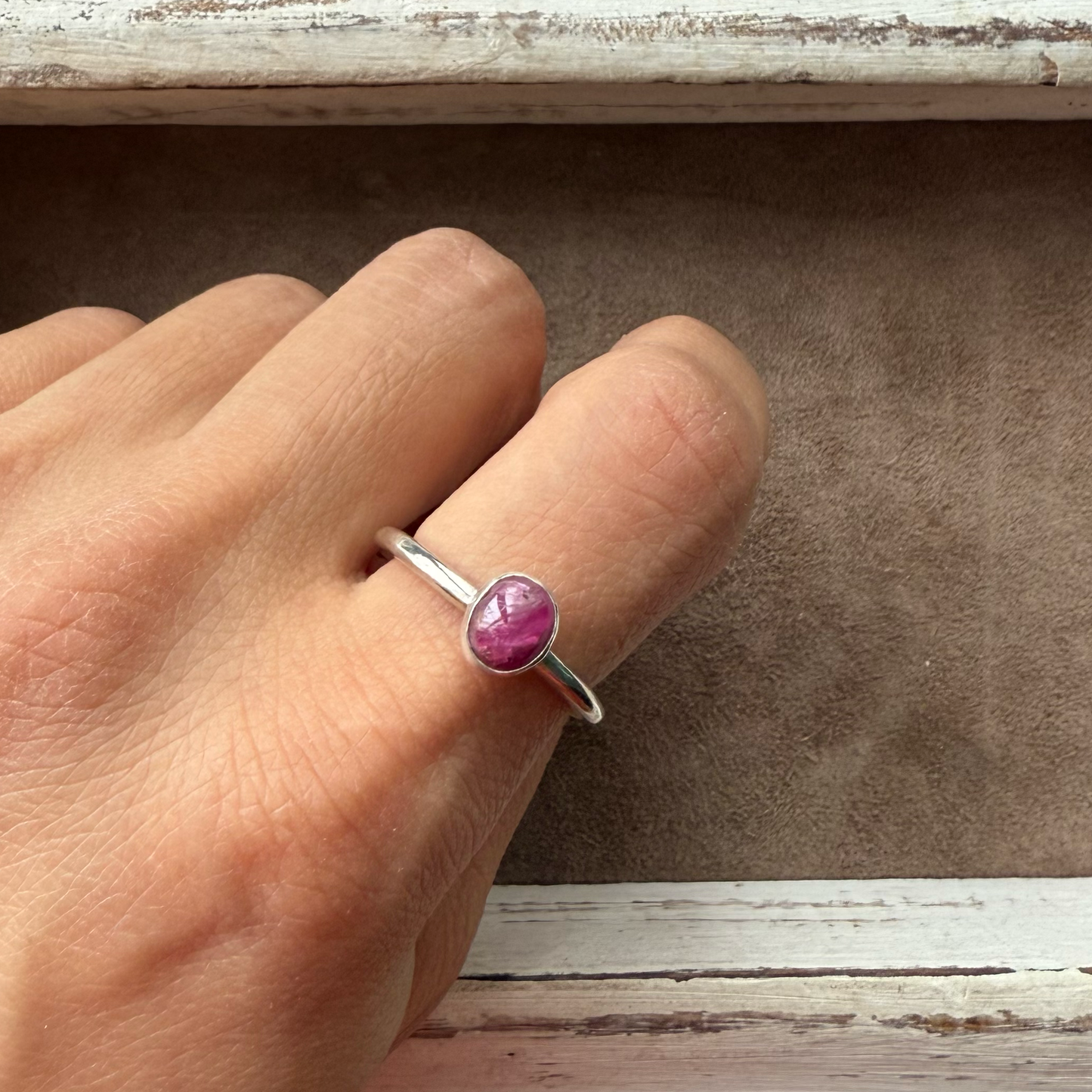 ADJUSTABLE GEM STONE STACKING RING