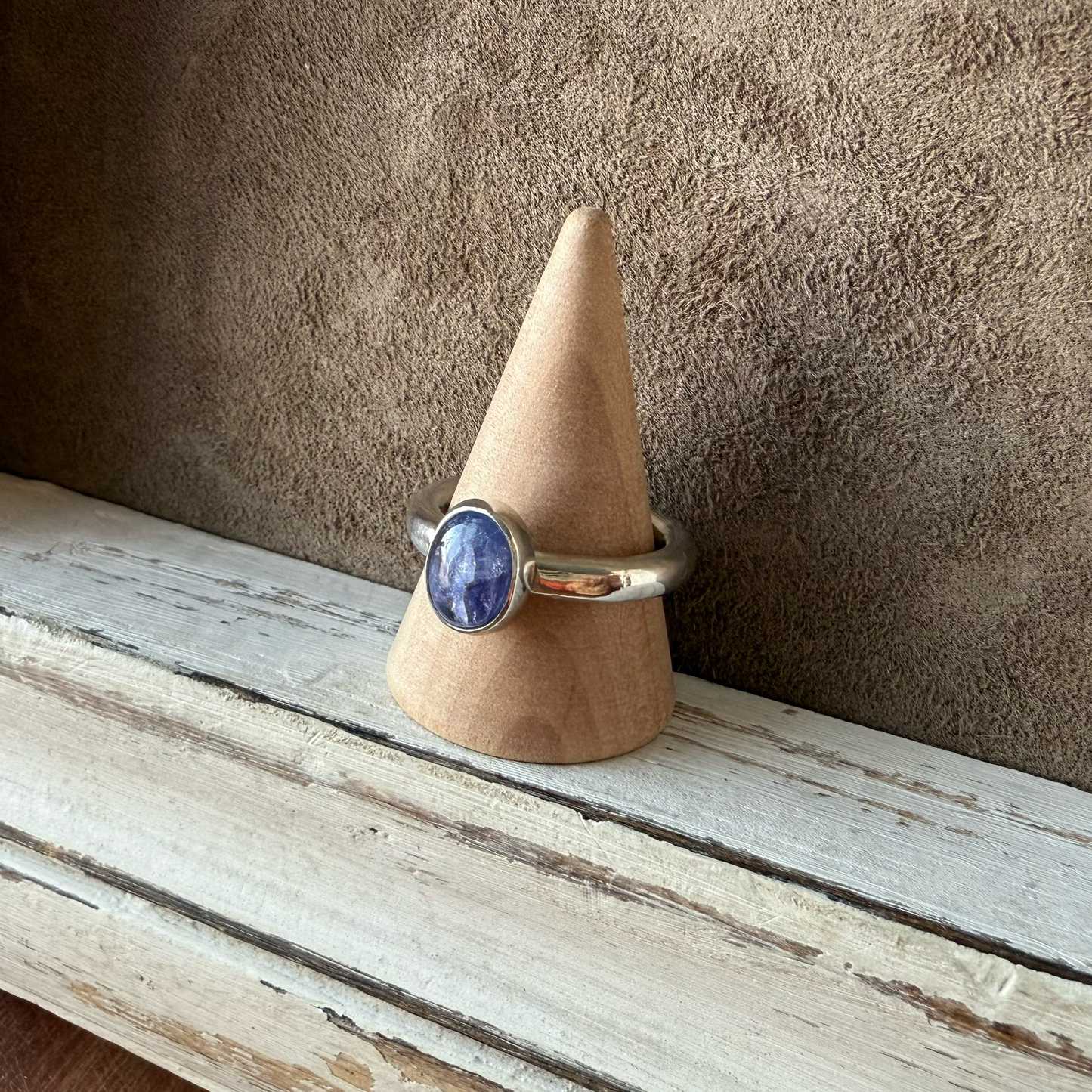 ADJUSTABLE GEM STONE STACKING RING