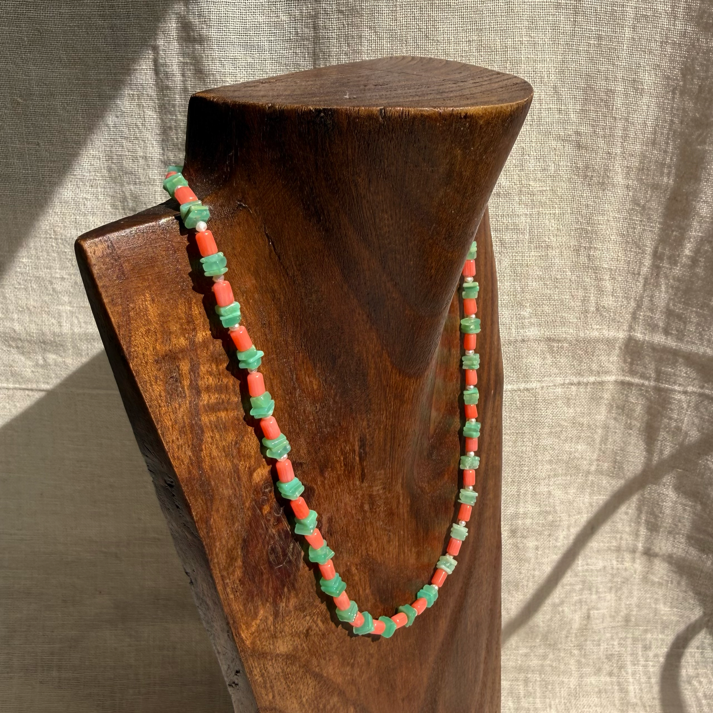 GEMSTONE BEADS NECKLACE