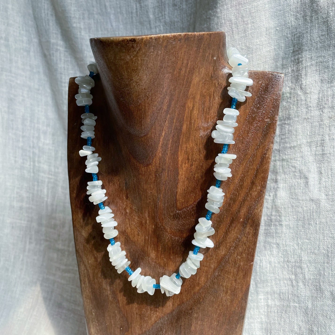 GEMSTONE BEADS NECKLACE