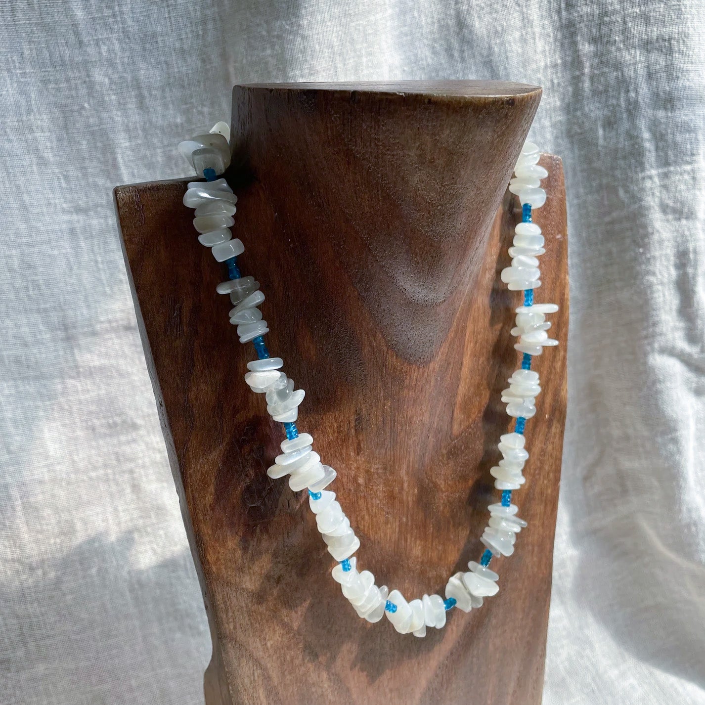 GEMSTONE BEADS NECKLACE